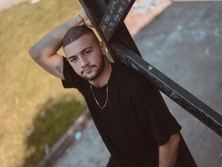 Webcam sex with Maximusclarkk