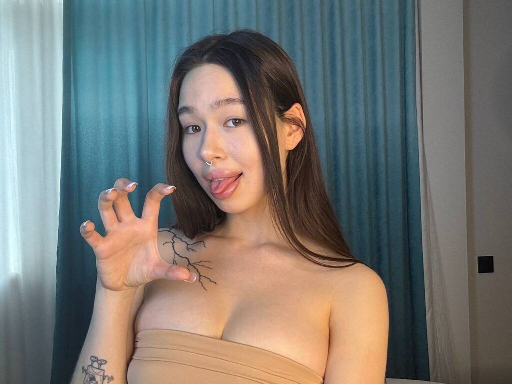 Maxineash's profile - Image n°0