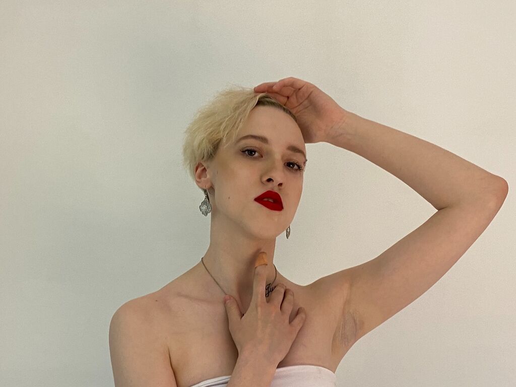 Maxinehanks's profile - Image n°0
