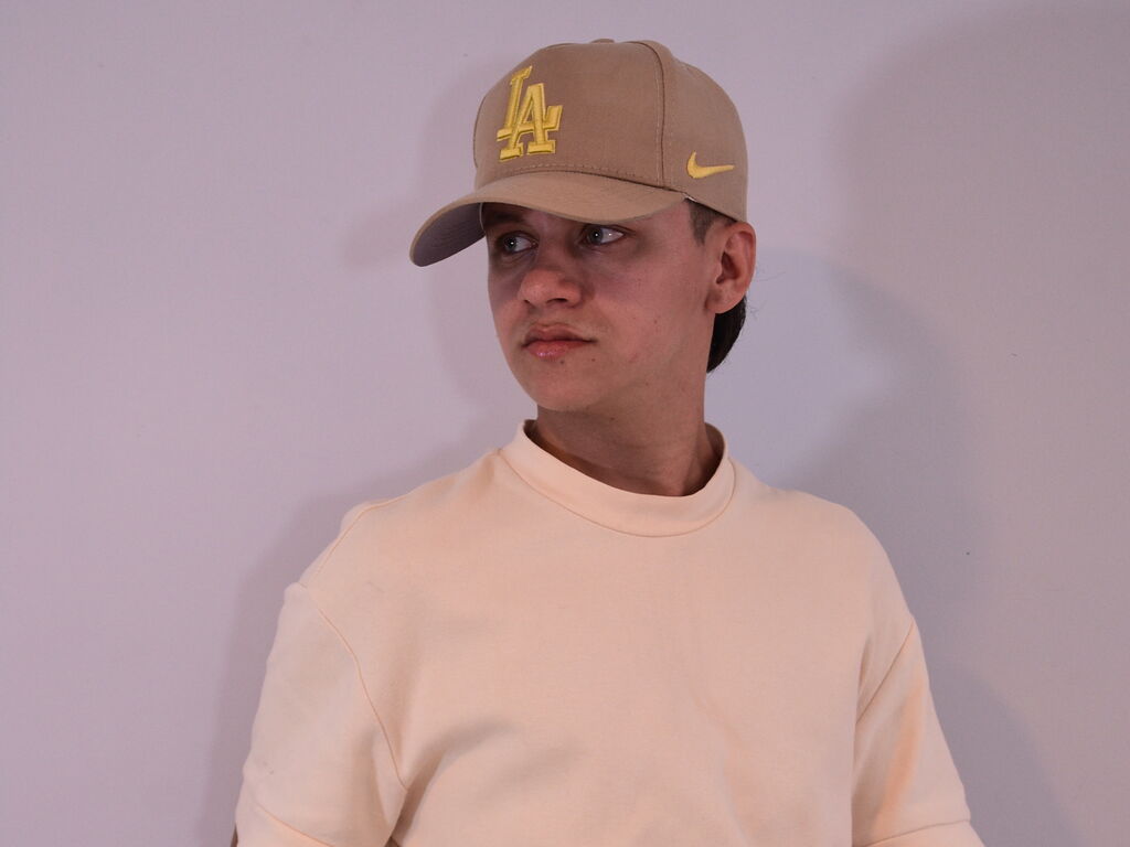 Maxoregon's profile - Image n°1