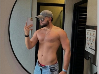 Maxstrong70