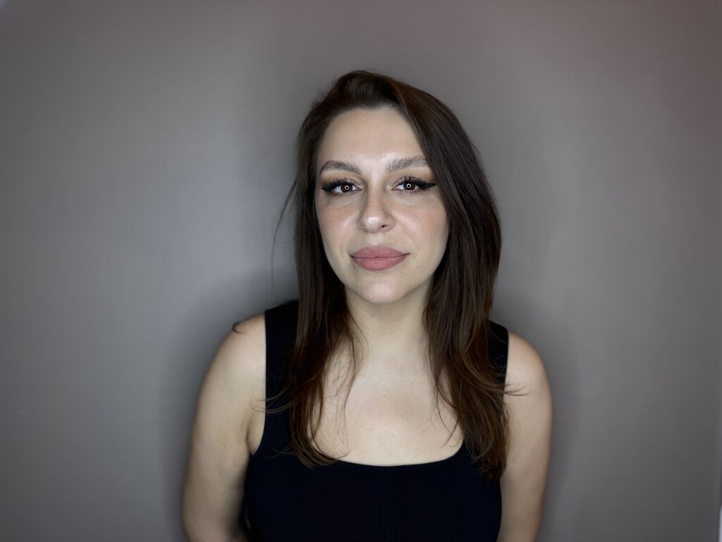 Mayamilovich's profile - Image n°0