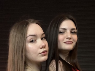 Sexcam Porn von Maybelleandkayle
