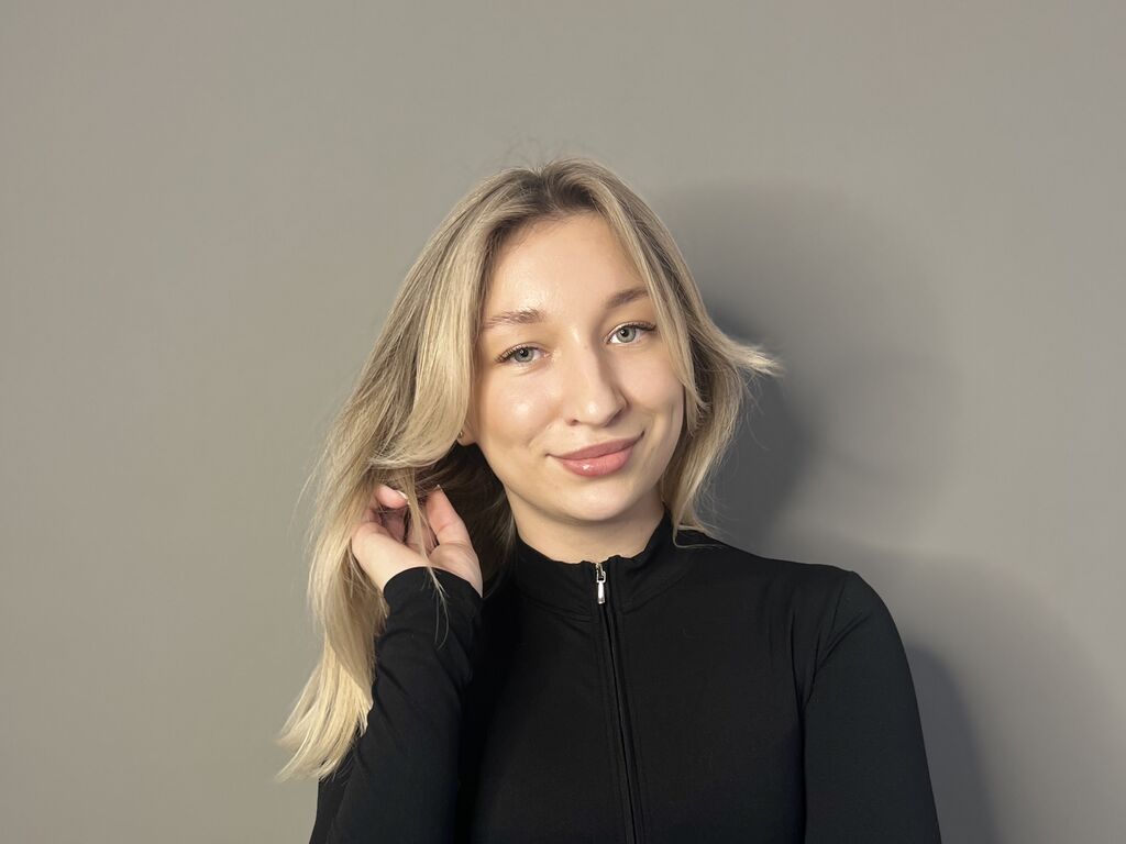 Maydowe's profile - Image n°0