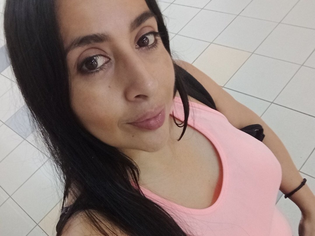 Mayradelavega's profile - Image n°1