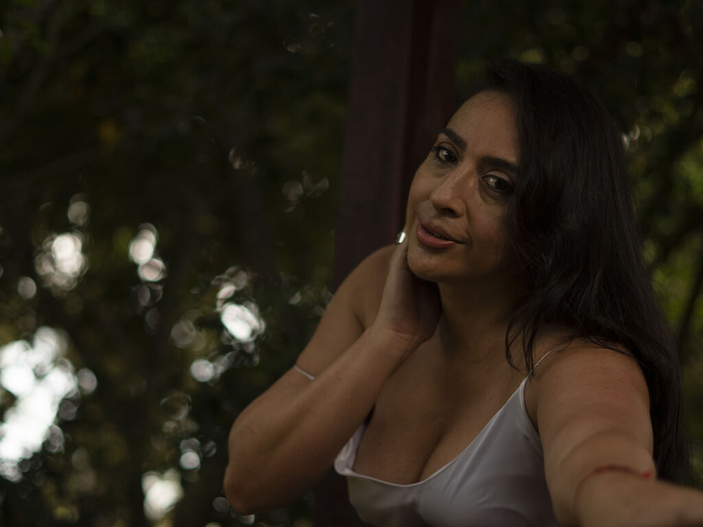 Mayravegga's profile - Image n°6