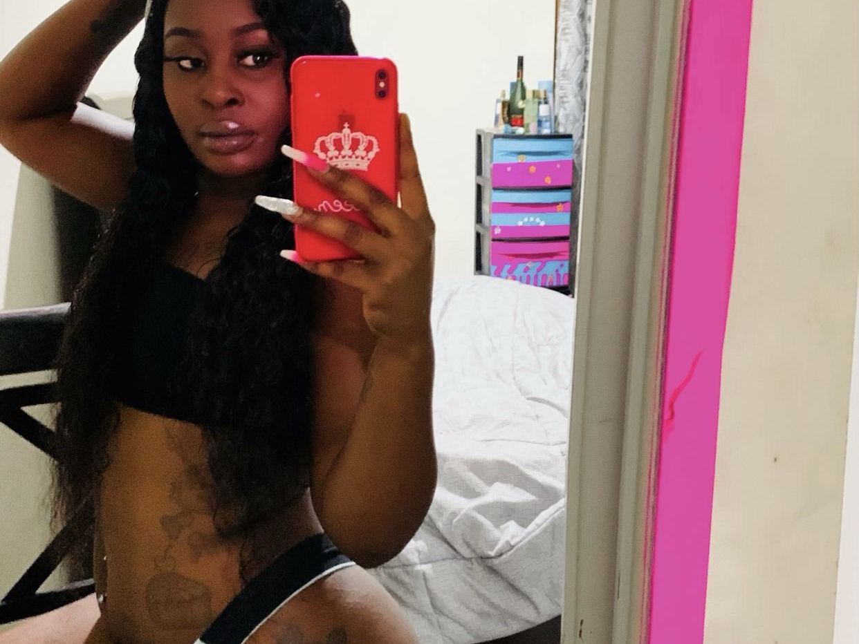 Meahlondon's profile - Image n°0