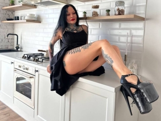 Sexo por webcam con Meganblackmoon