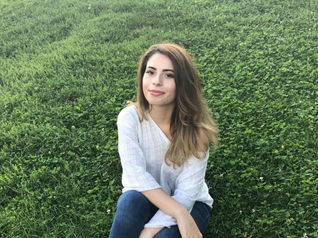 Meganbrett's profile - Image n°1