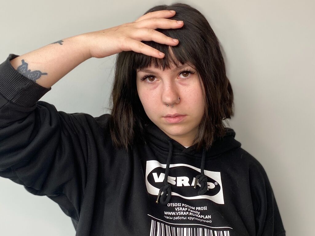 Megancritchlow's profile - Image n°0