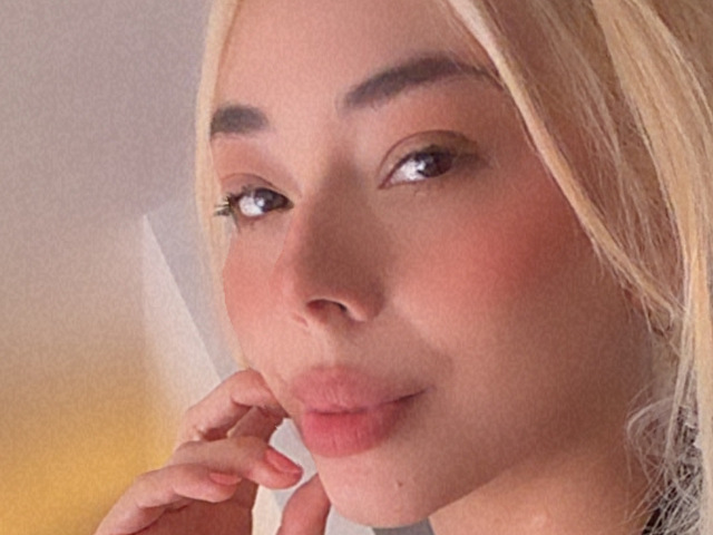 megandesire's profile - Image n°4