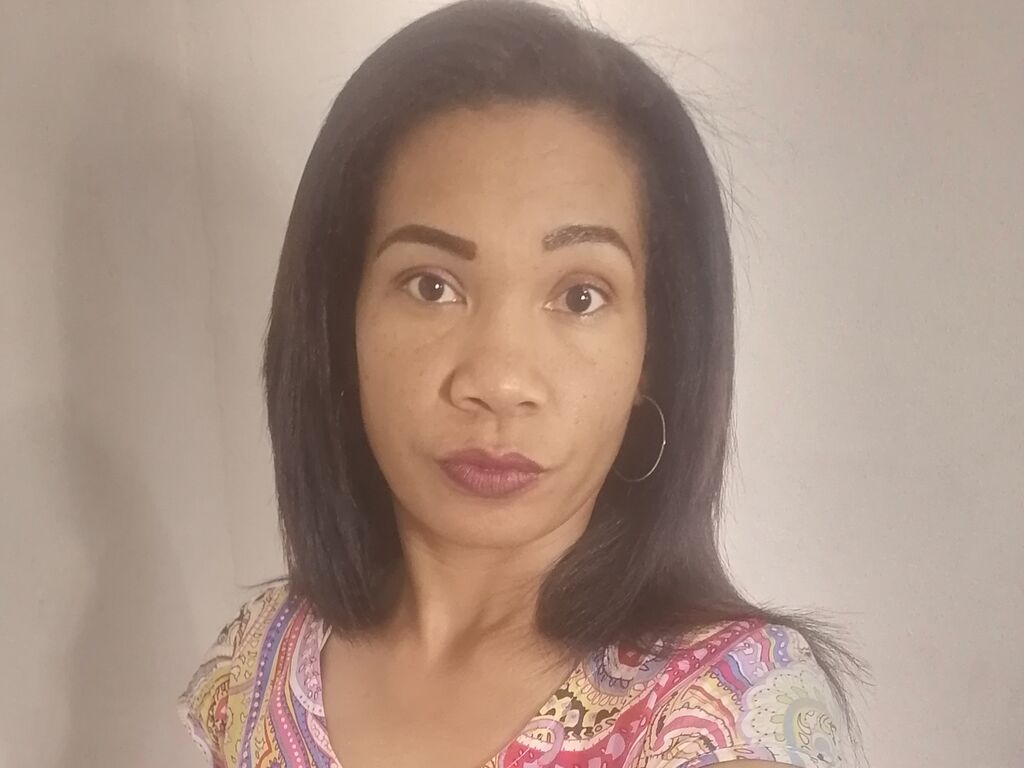 Meganebrooks's profile - Image n°1