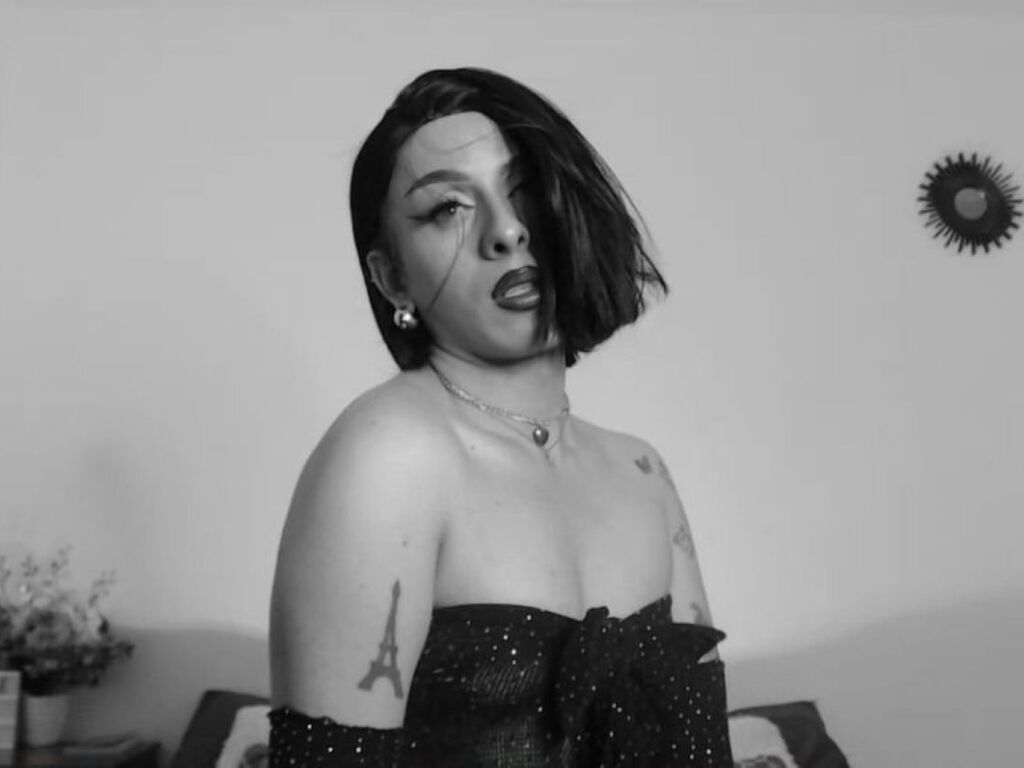 Meganmartell's profile - Image n°1