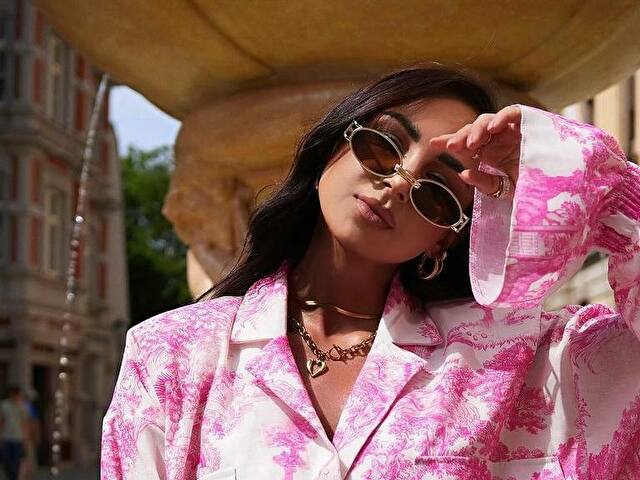 Perfil con Karafonochka - Imagen  n°3