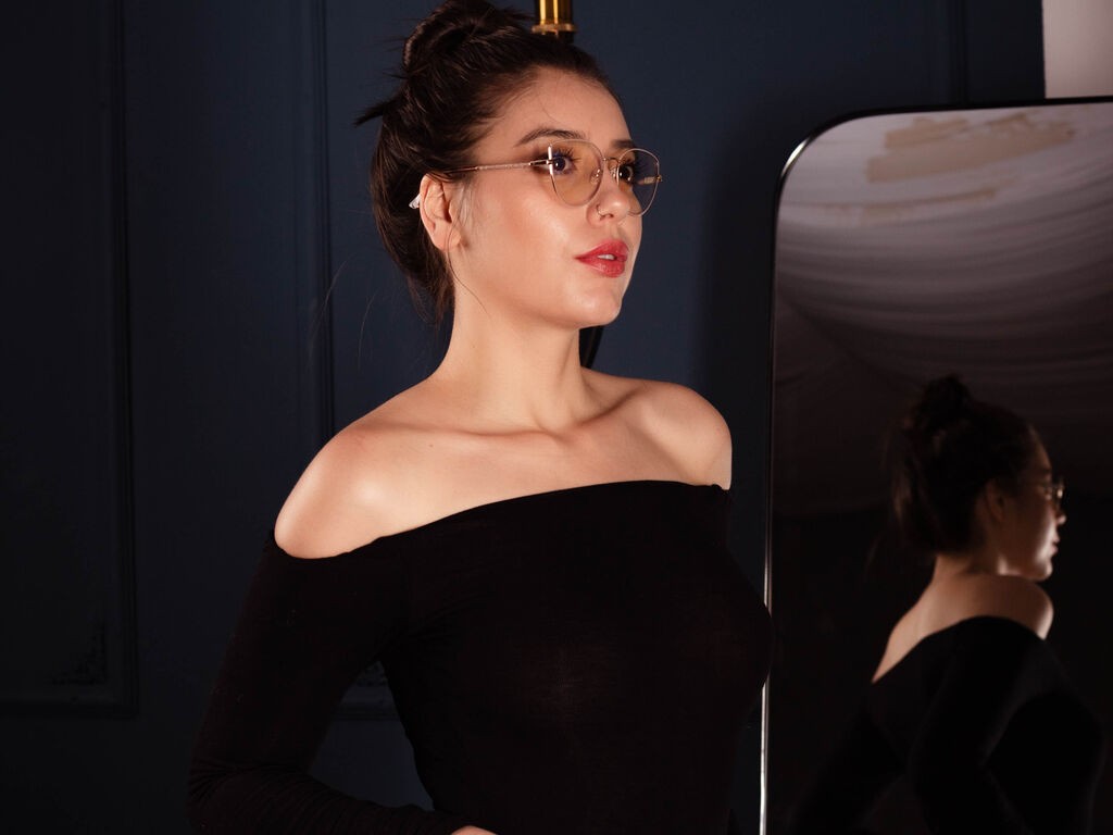 Meganthomass's profile - Image n°0