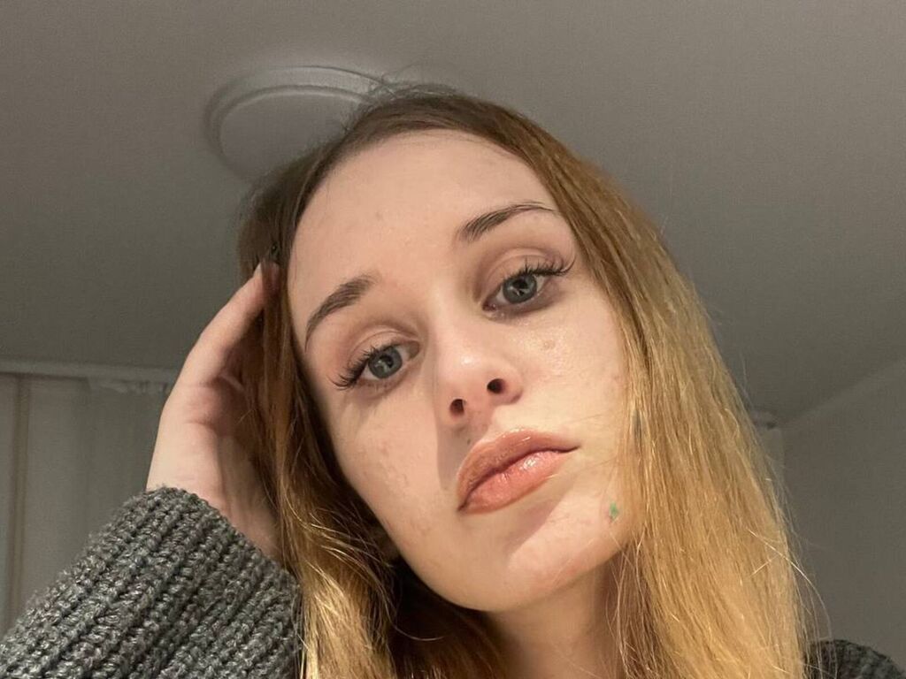 Meghanacomb's profile - Image n°0