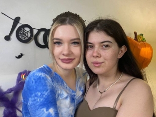 Meghanandgwendol's Sexcam