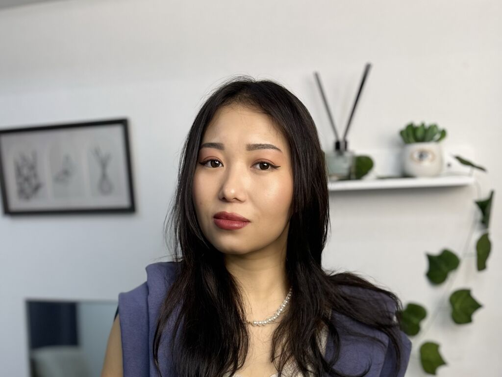 Meghanbeese's profile - Image n°0