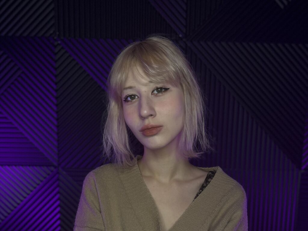 Meghanedwards's profile - Image n°0