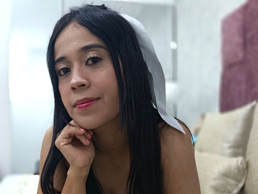 Meghannrylie's profile - Image n°1