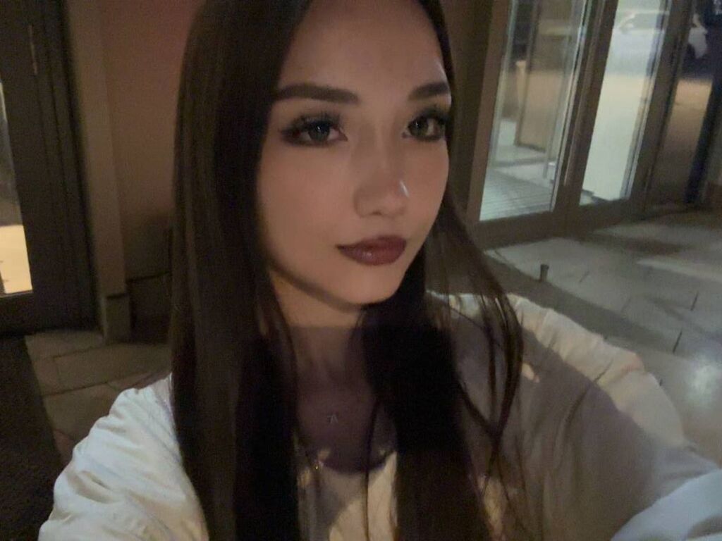 Meghanskomo's profile - Image n°0