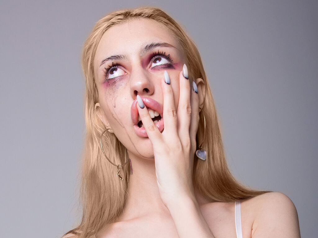 Melaniegloom's profile - Image n°0