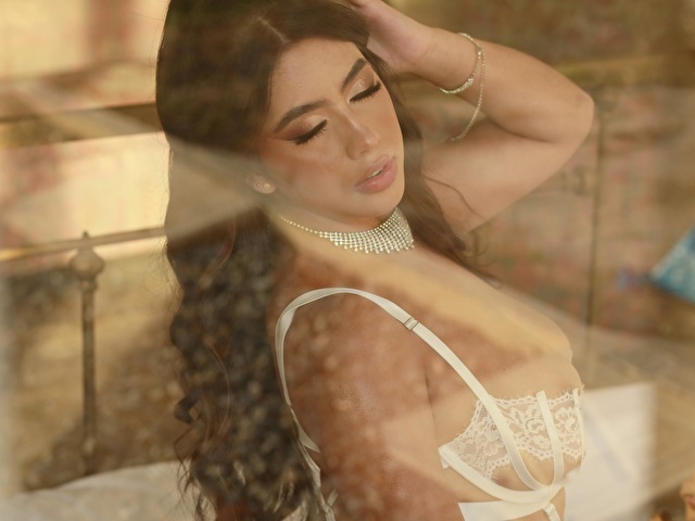 MelaniePaz's profile - Image n°10