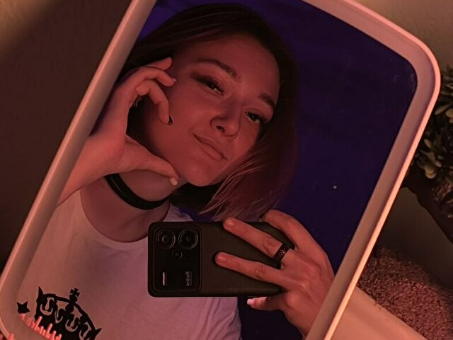 Melaniorange's profile - Image n°1