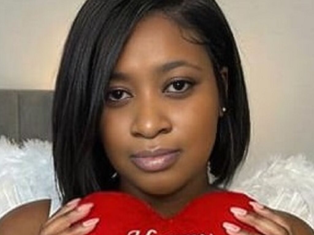 MelaniSaez's profile - Image n°1