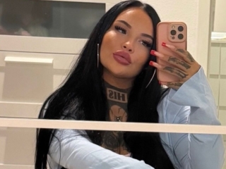 Webcam sex con Melinacurves