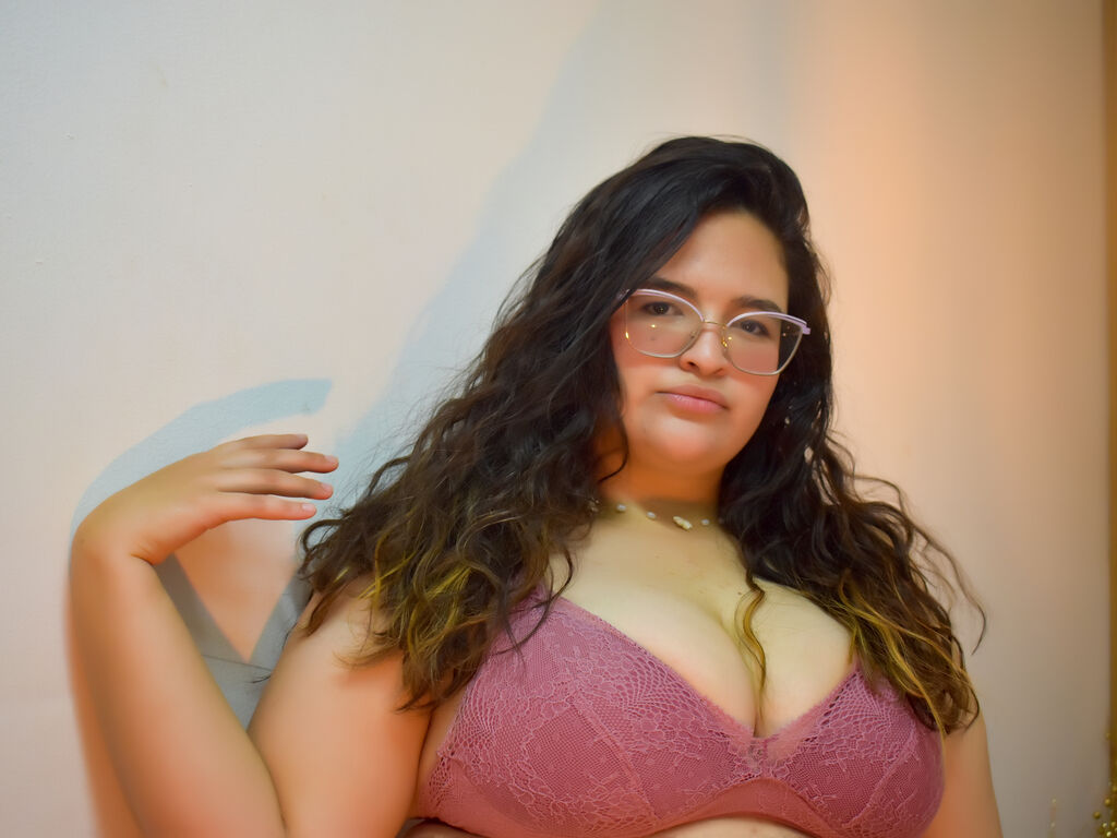 Melinaportman's profile - Image n°0