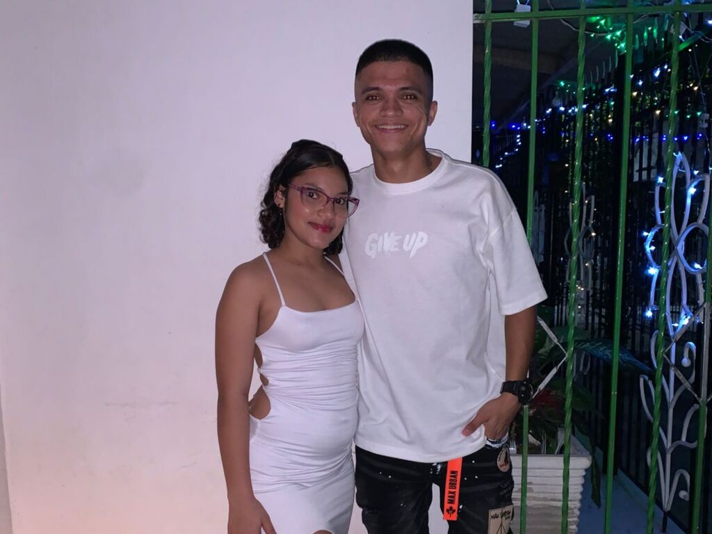 Melissaandjhon's profile - Image n°1