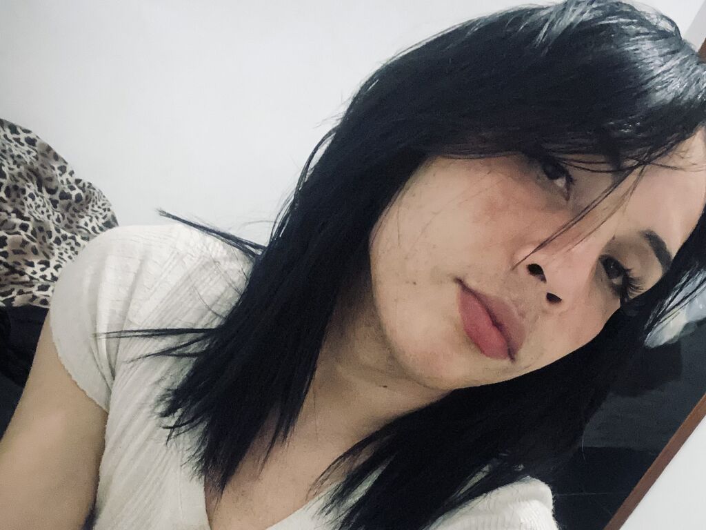 Melizzagalindo's profile - Image n°2