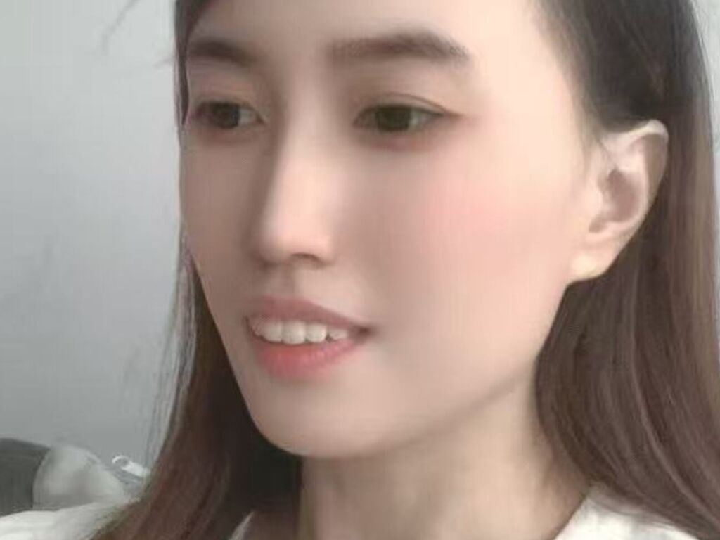 Perfil con Mengyinggye - Imagen  n°1