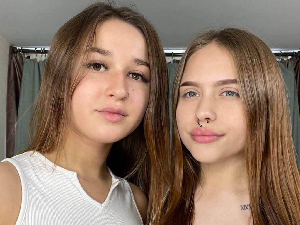Merciaandconstan's profile - Image n°2