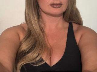 Sexcam Live Show von Mia_Belle_X