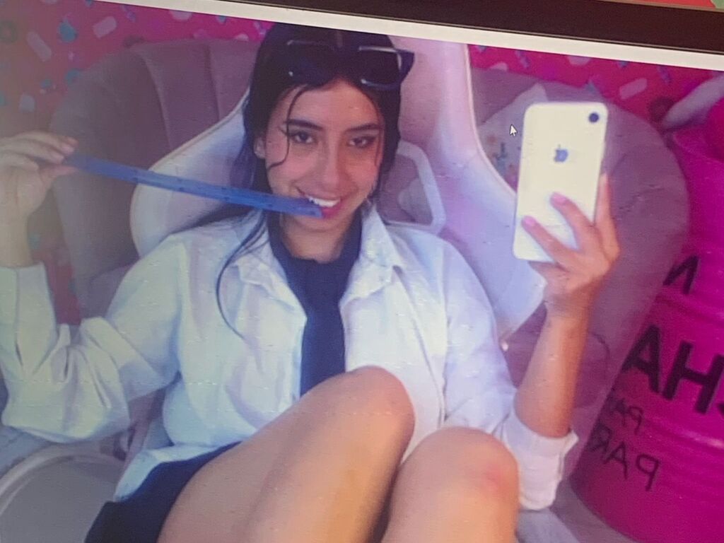 Miacalloway's profile - Image n°2