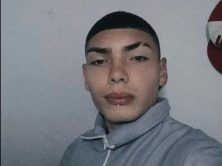 Miadtom18's profiel