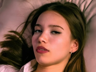 Sexo por webcam con Miahazard