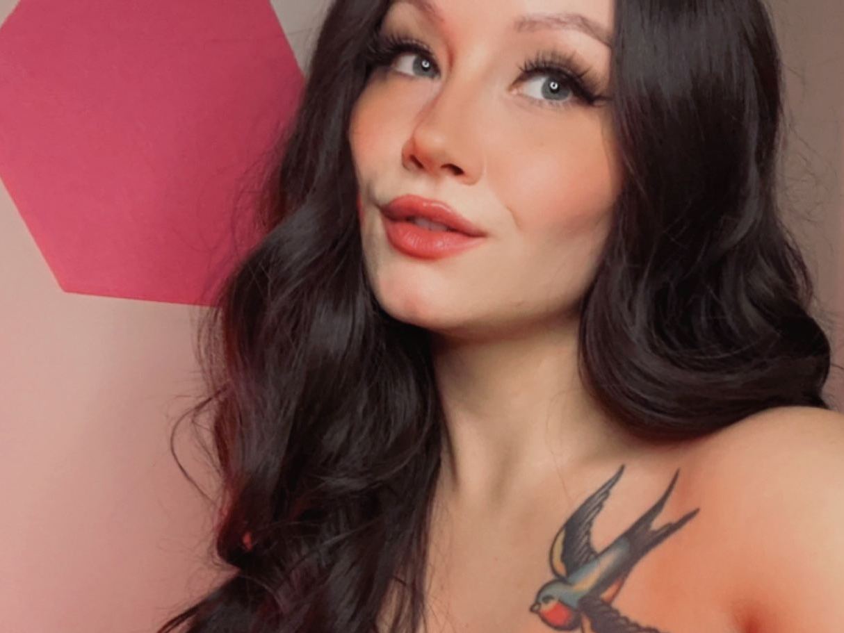 Profil de Miaholland - Photo n°8