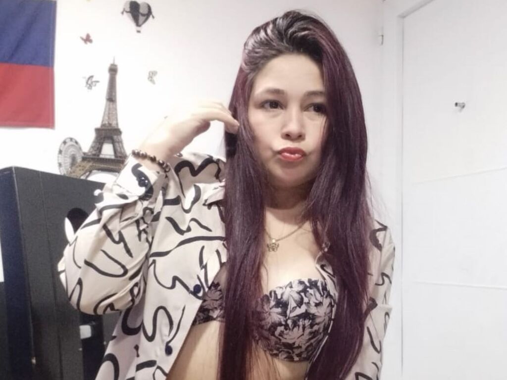 Mialun's profile - Image n°0