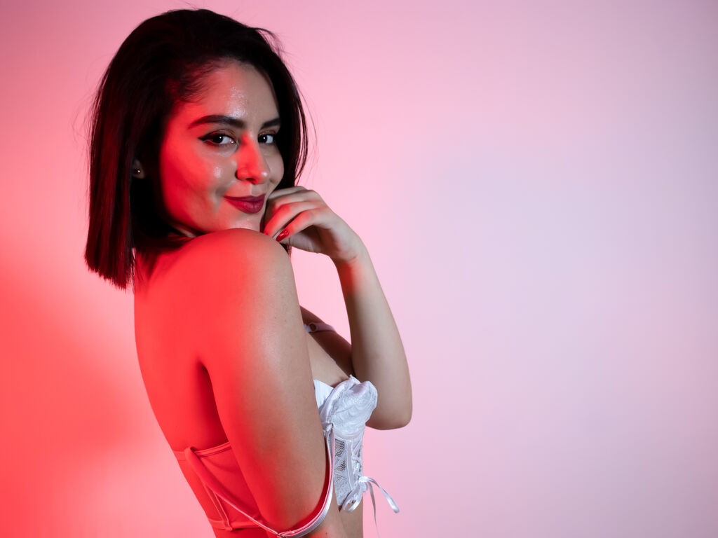 Miamartinez's profile - Image n°0