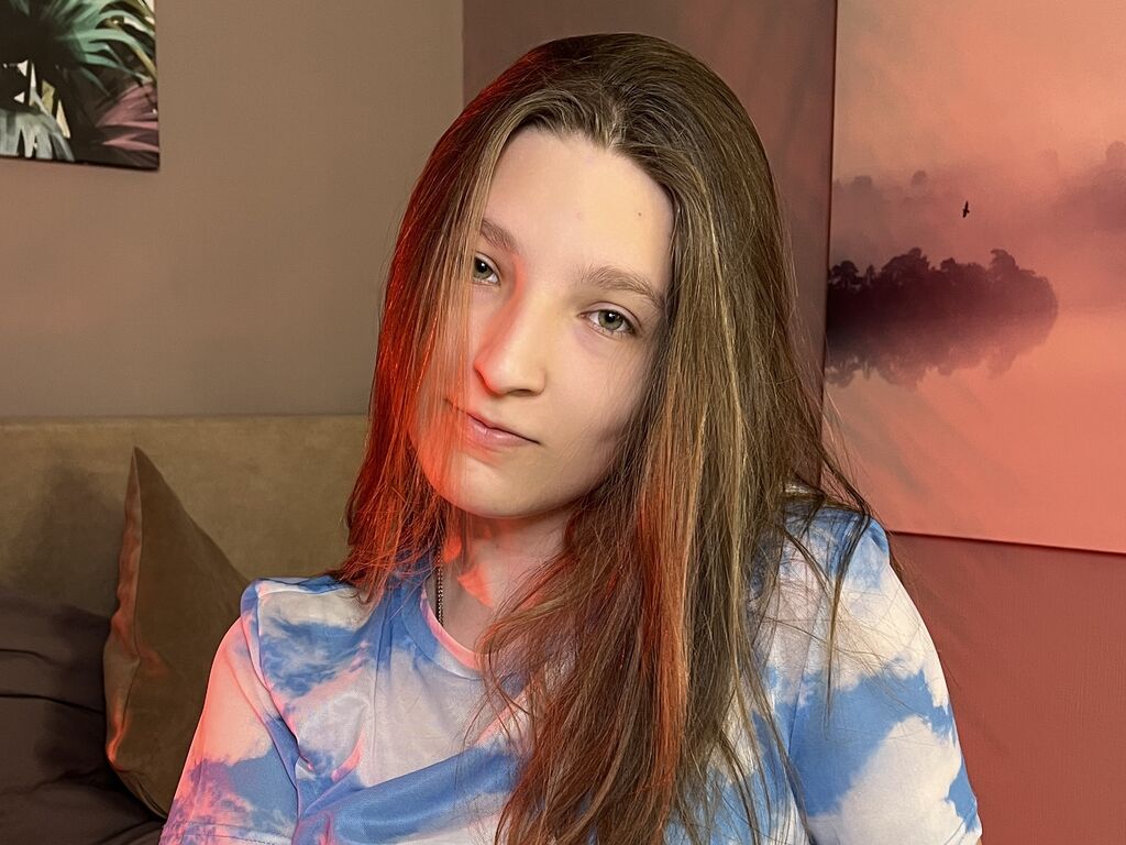 Miamyles's profile - Image n°0