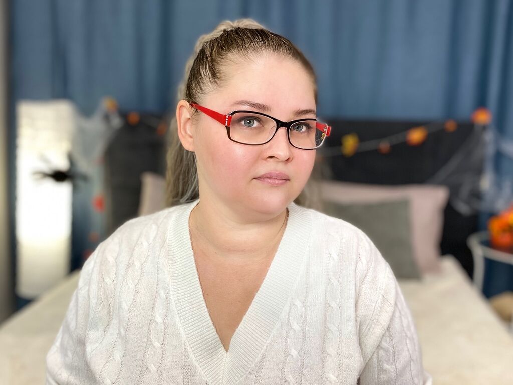 Miapass's profile - Image n°0