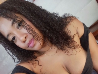 Webcam sex met Miarouxx