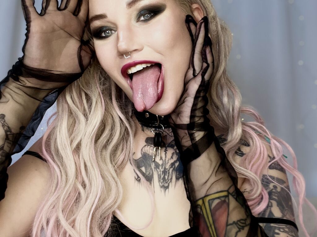 Profil de Miatattoos - Photo n°2