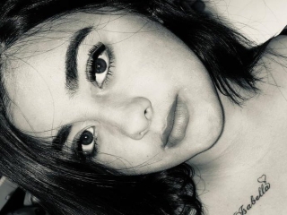 Sexo por webcam con Miavell22