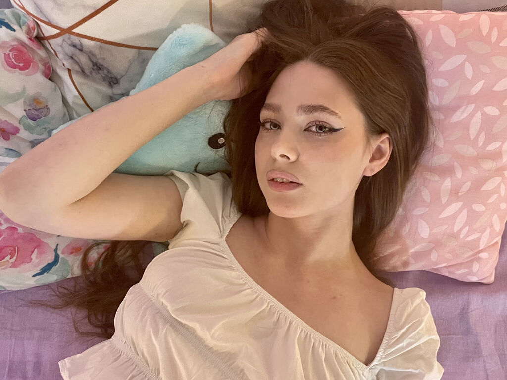 Miawhisper's profile - Image n°1