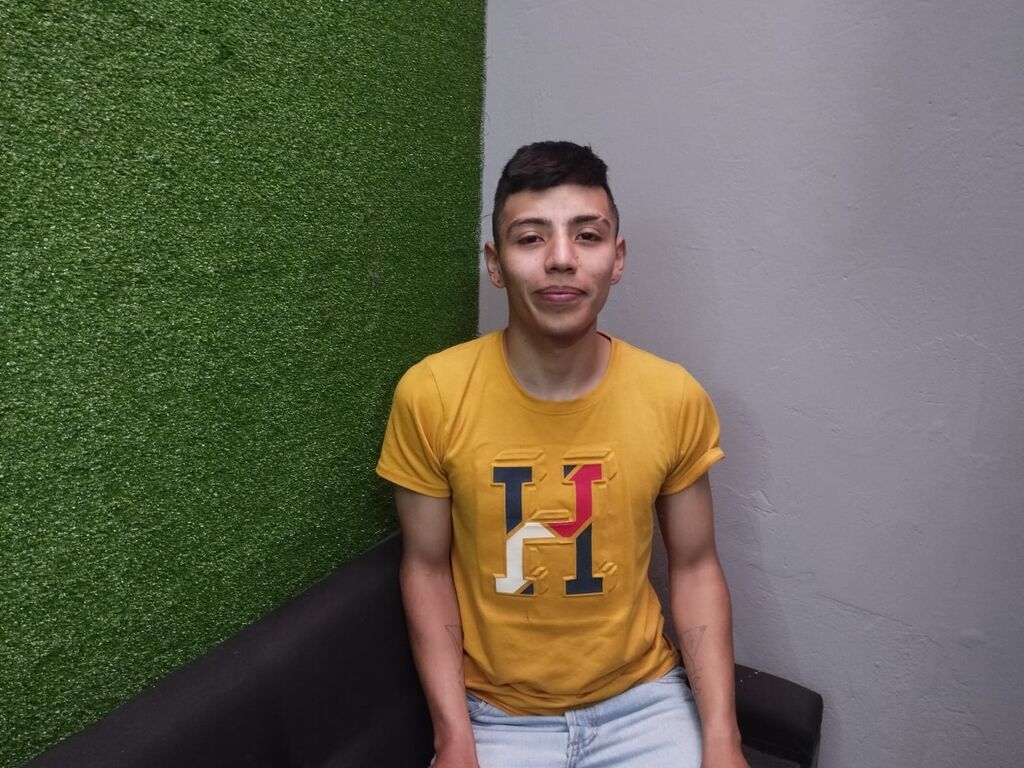 Michaelyacotu's profile - Image n°0