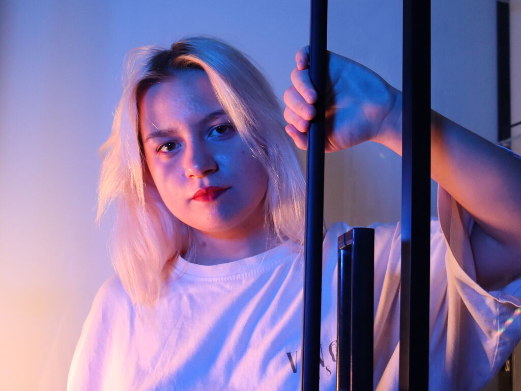 Michelecoleman's profile - Image n°0